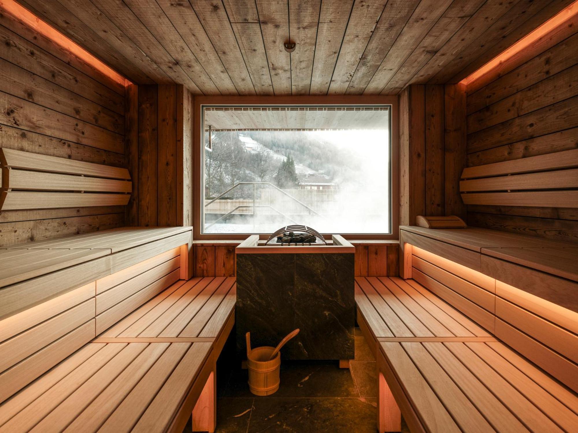 Spa & Naturhotel Outside Matrei in Osttirol Eksteriør billede